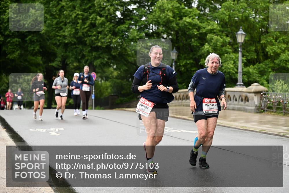 14.06.2026 - REWE Women's Run Dr. Thomas Lammeyer http://msf.ph/oto/9775103 14.06.2026 09:56:56 Laufen 10865, 10866, 4444 meine-sportfotos.de