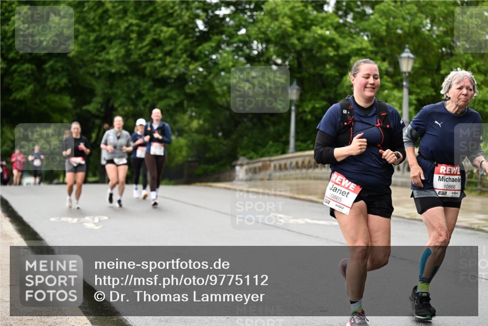 14.06.2026 - REWE Women's Run Dr. Thomas Lammeyer http://msf.ph/oto/9775112 14.06.2026 09:56:57 Laufen 10865, 557, 10866 meine-sportfotos.de