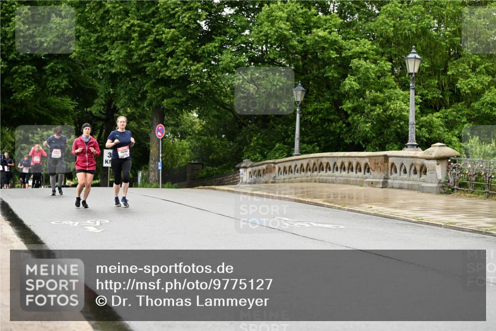 14.06.2026 - REWE Women's Run Dr. Thomas Lammeyer http://msf.ph/oto/9775127 14.06.2026 09:57:07 Laufen 3 meine-sportfotos.de
