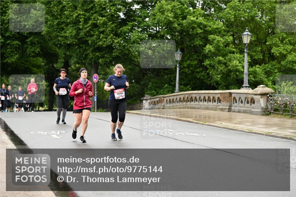 14.06.2026 - REWE Women's Run Dr. Thomas Lammeyer http://msf.ph/oto/9775144 14.06.2026 09:57:10 Laufen 10306 meine-sportfotos.de