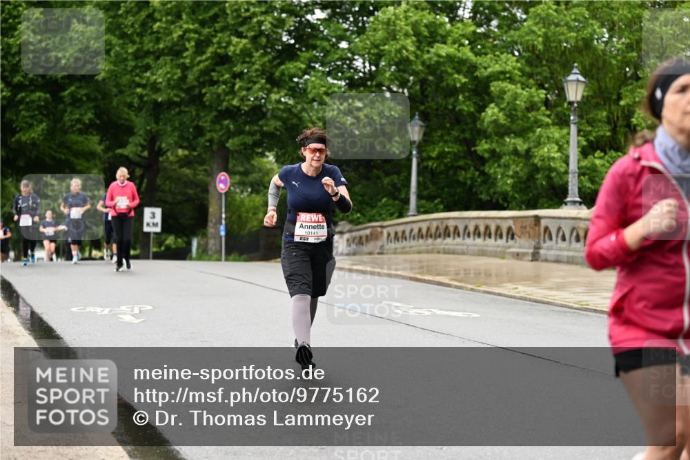 14.06.2026 - REWE Women's Run Dr. Thomas Lammeyer http://msf.ph/oto/9775162 14.06.2026 09:57:14 Laufen 10141 meine-sportfotos.de