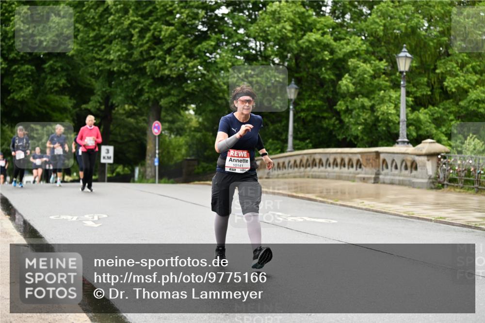 14.06.2026 - REWE Women's Run Dr. Thomas Lammeyer http://msf.ph/oto/9775166 14.06.2026 09:57:14 Laufen 10141, 7 meine-sportfotos.de