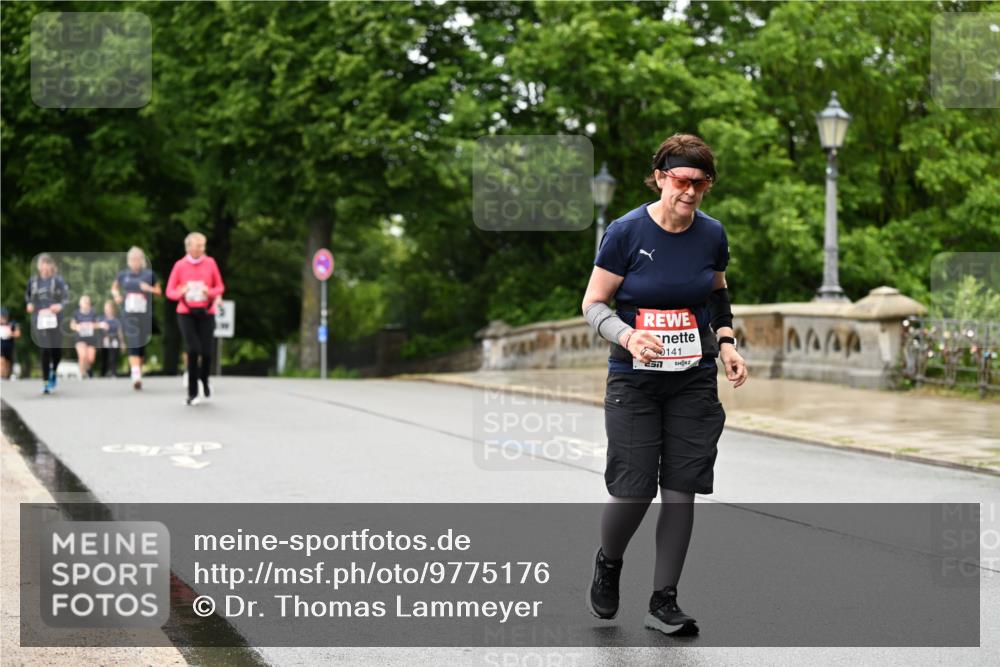 14.06.2026 - REWE Women's Run Dr. Thomas Lammeyer http://msf.ph/oto/9775176 14.06.2026 09:57:16 Laufen 0141 meine-sportfotos.de