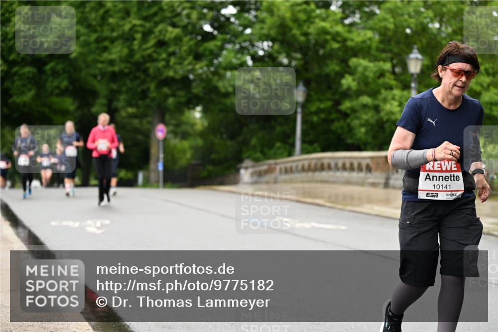 14.06.2026 - REWE Women's Run Dr. Thomas Lammeyer http://msf.ph/oto/9775182 14.06.2026 09:57:16 Laufen 10141 meine-sportfotos.de
