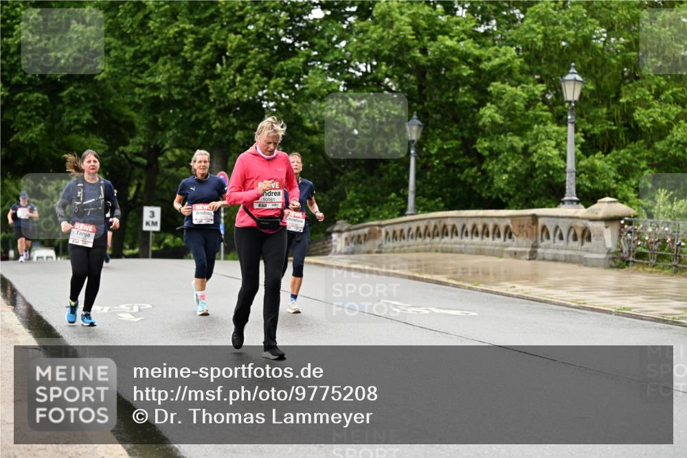 14.06.2026 - REWE Women's Run Dr. Thomas Lammeyer http://msf.ph/oto/9775208 14.06.2026 09:57:21 Laufen 10161, 3 meine-sportfotos.de