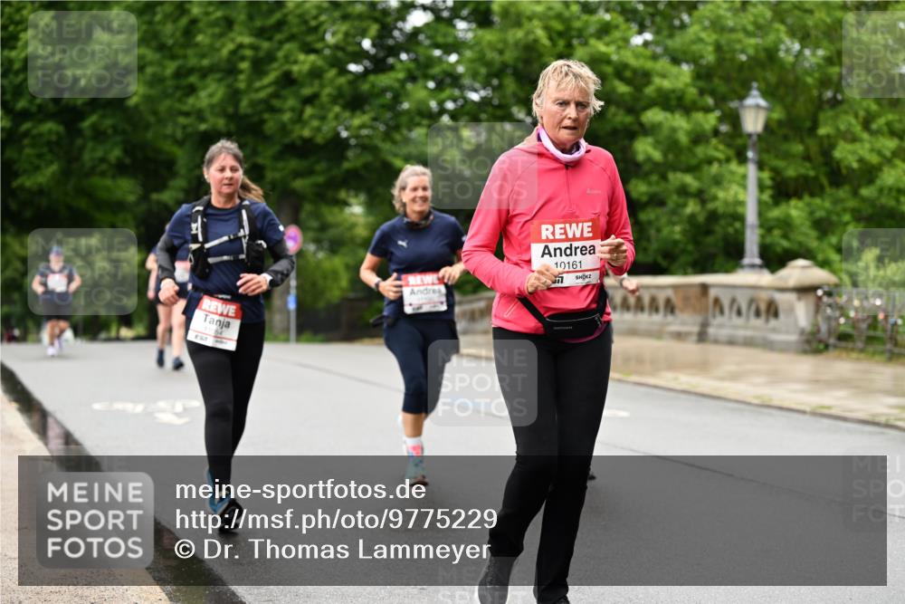 14.06.2026 - REWE Women's Run Dr. Thomas Lammeyer http://msf.ph/oto/9775229 14.06.2026 09:57:24 Laufen 10161 meine-sportfotos.de
