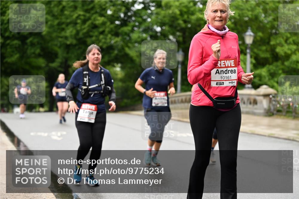14.06.2026 - REWE Women's Run Dr. Thomas Lammeyer http://msf.ph/oto/9775234 14.06.2026 09:57:24 Laufen 10161 meine-sportfotos.de