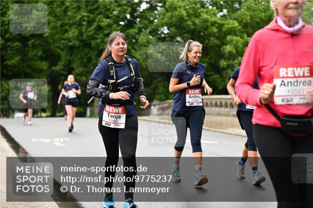 14.06.2026 - REWE Women's Run Dr. Thomas Lammeyer http://msf.ph/oto/9775237 14.06.2026 09:57:25 Laufen 11054, 7, 11100, 7, 7, 10161 meine-sportfotos.de