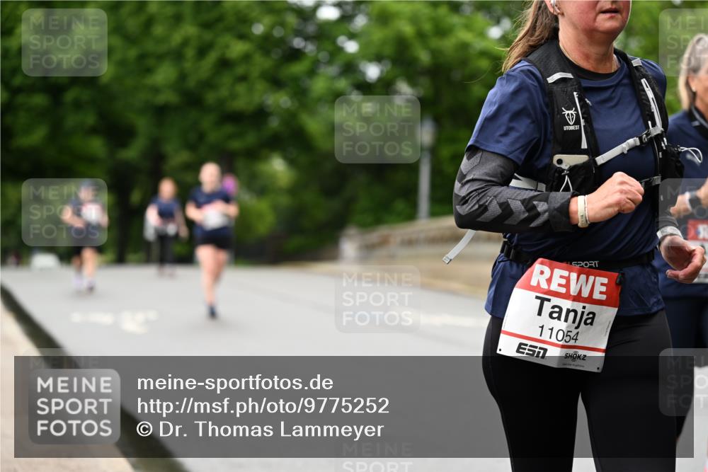 14.06.2026 - REWE Women's Run Dr. Thomas Lammeyer http://msf.ph/oto/9775252 14.06.2026 09:57:26 Laufen 11054 meine-sportfotos.de