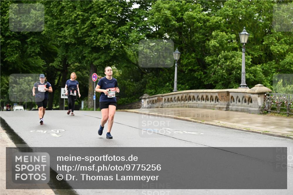 14.06.2026 - REWE Women's Run Dr. Thomas Lammeyer http://msf.ph/oto/9775256 14.06.2026 09:57:27 Laufen 3, 113 meine-sportfotos.de