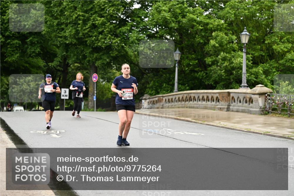 14.06.2026 - REWE Women's Run Dr. Thomas Lammeyer http://msf.ph/oto/9775264 14.06.2026 09:57:28 Laufen 3, 11394 meine-sportfotos.de