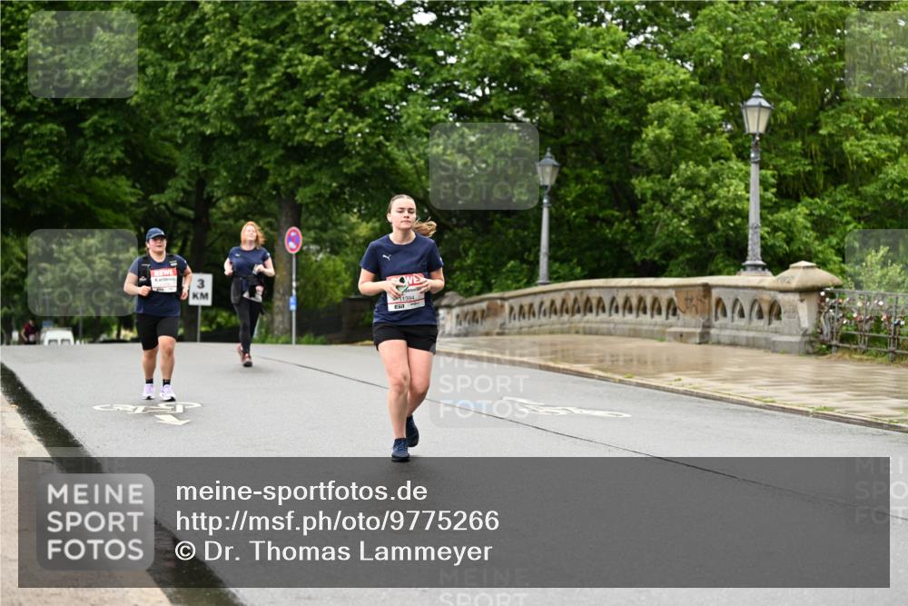 14.06.2026 - REWE Women's Run Dr. Thomas Lammeyer http://msf.ph/oto/9775266 14.06.2026 09:57:28 Laufen 3, 1394 meine-sportfotos.de