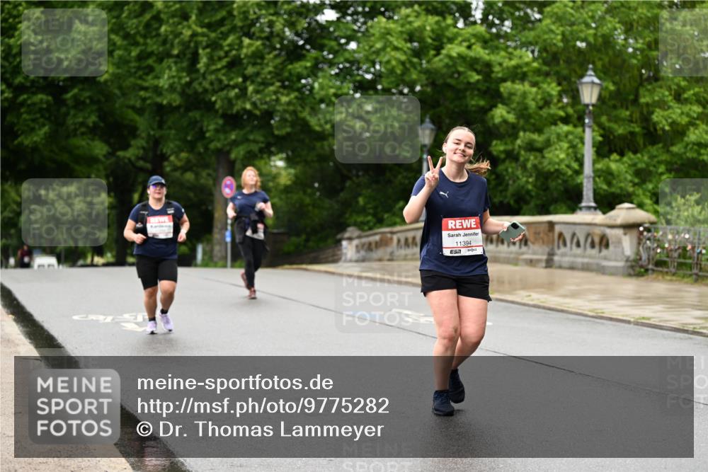 14.06.2026 - REWE Women's Run Dr. Thomas Lammeyer http://msf.ph/oto/9775282 14.06.2026 09:57:30 Laufen 11394, 7 meine-sportfotos.de