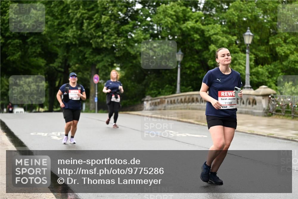 14.06.2026 - REWE Women's Run Dr. Thomas Lammeyer http://msf.ph/oto/9775286 14.06.2026 09:57:30 Laufen 11394, 7 meine-sportfotos.de