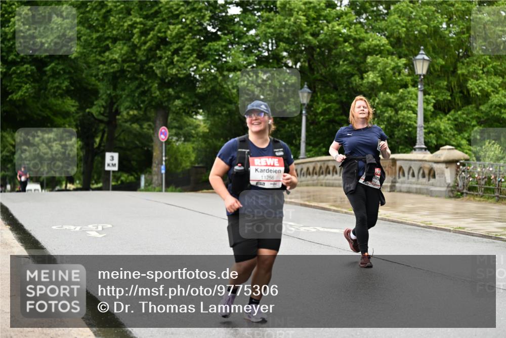 14.06.2026 - REWE Women's Run Dr. Thomas Lammeyer http://msf.ph/oto/9775306 14.06.2026 09:57:33 Laufen 11256 meine-sportfotos.de