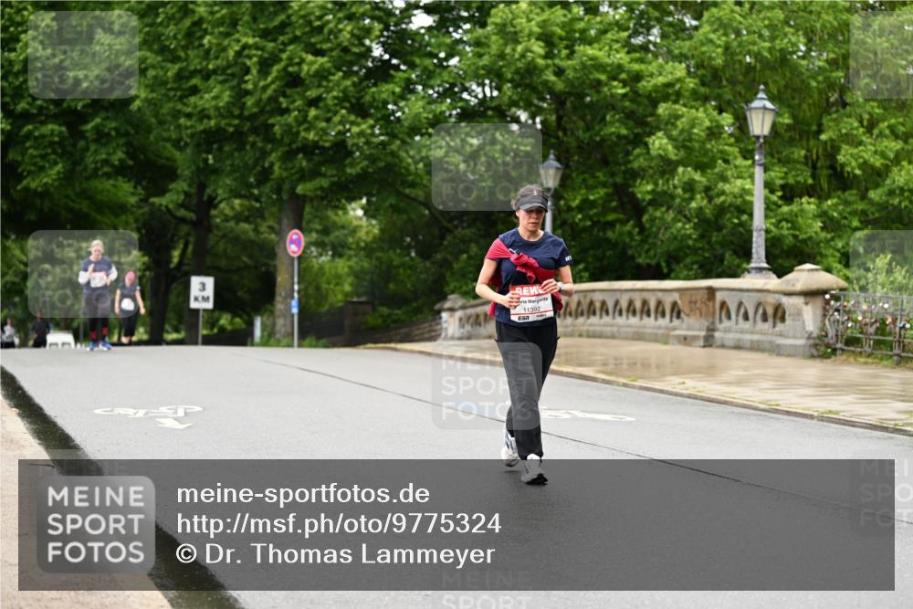 14.06.2026 - REWE Women's Run Dr. Thomas Lammeyer http://msf.ph/oto/9775324 14.06.2026 09:57:52 Laufen 11392 meine-sportfotos.de