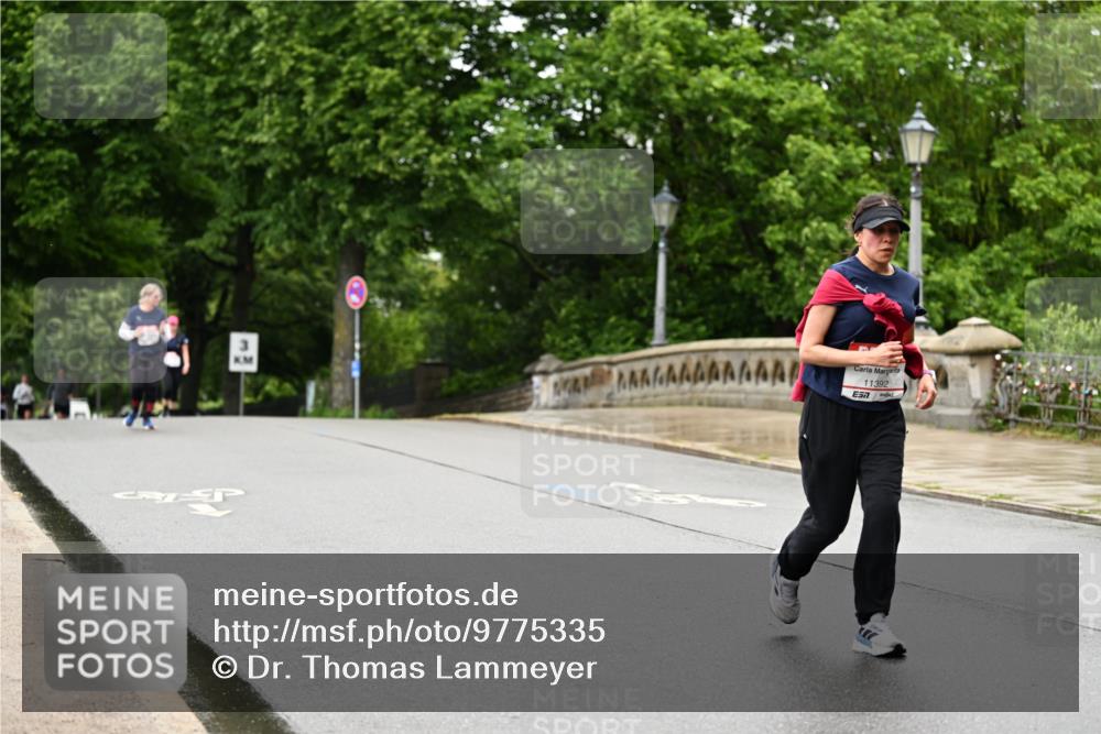 14.06.2026 - REWE Women's Run Dr. Thomas Lammeyer http://msf.ph/oto/9775335 14.06.2026 09:57:53 Laufen 11392 meine-sportfotos.de