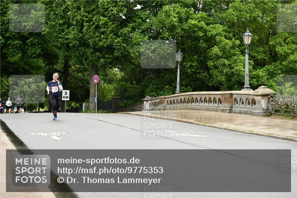 14.06.2026 - REWE Women's Run Dr. Thomas Lammeyer http://msf.ph/oto/9775353 14.06.2026 09:57:56 Laufen 3 meine-sportfotos.de