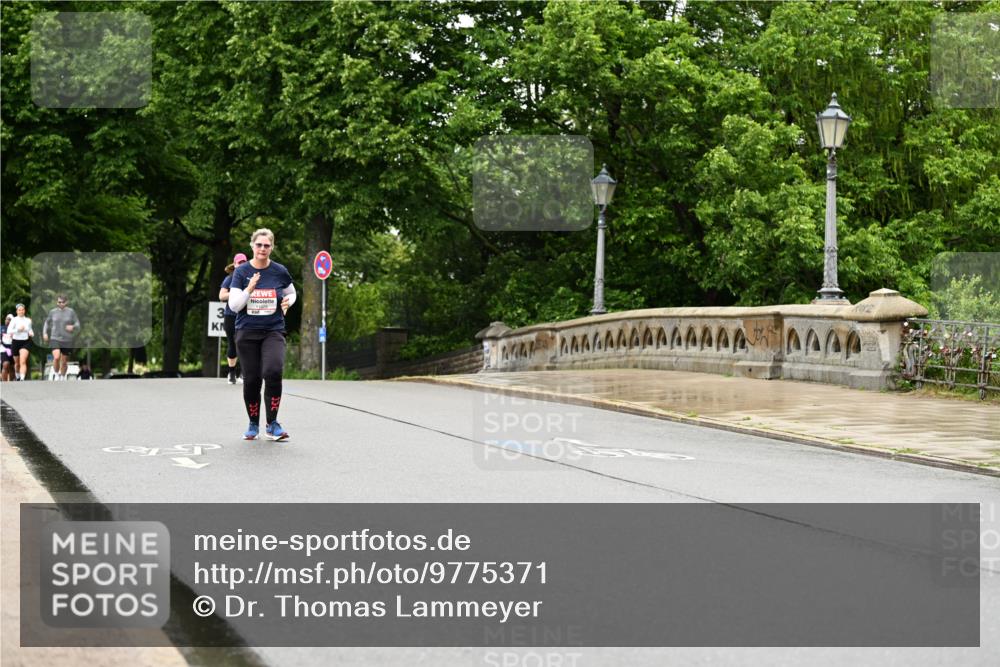 14.06.2026 - REWE Women's Run Dr. Thomas Lammeyer http://msf.ph/oto/9775371 14.06.2026 09:57:58 Laufen 3 meine-sportfotos.de