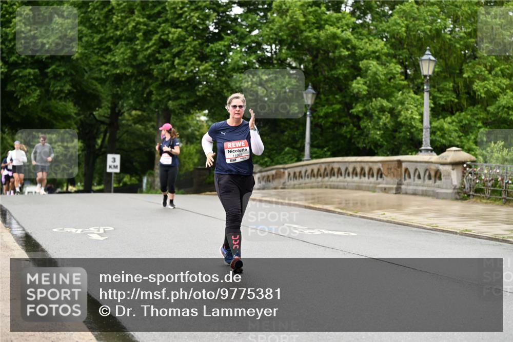 14.06.2026 - REWE Women's Run Dr. Thomas Lammeyer http://msf.ph/oto/9775381 14.06.2026 09:58:01 Laufen 11028 meine-sportfotos.de