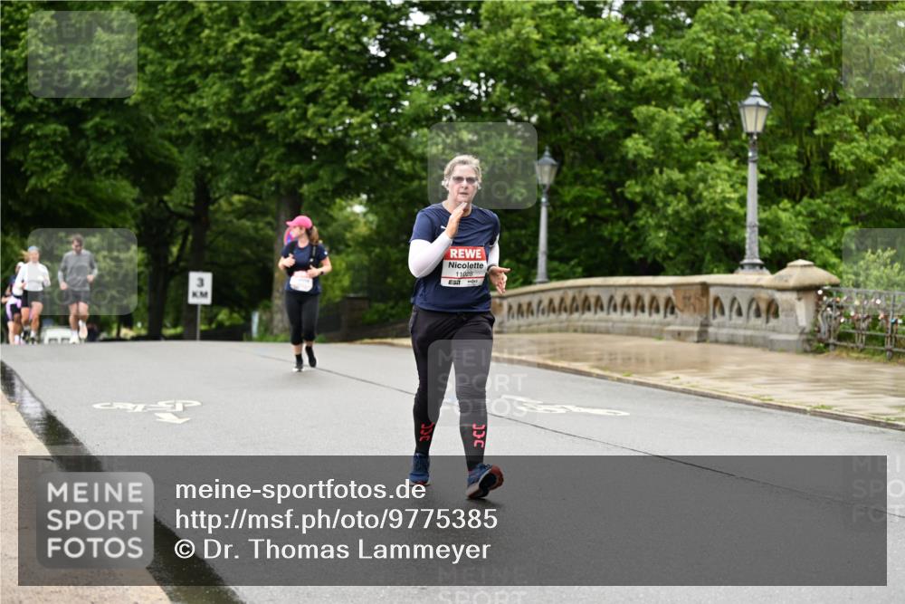 14.06.2026 - REWE Women's Run Dr. Thomas Lammeyer http://msf.ph/oto/9775385 14.06.2026 09:58:02 Laufen 11028 meine-sportfotos.de
