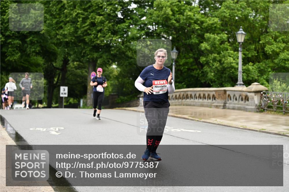 14.06.2026 - REWE Women's Run Dr. Thomas Lammeyer http://msf.ph/oto/9775387 14.06.2026 09:58:02 Laufen 11028 meine-sportfotos.de