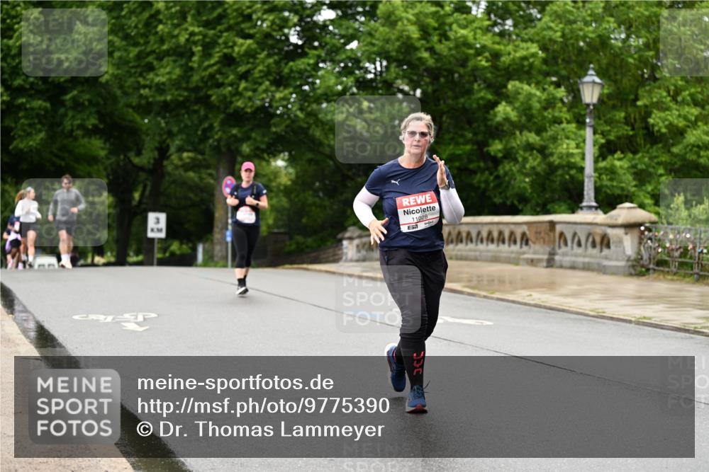 14.06.2026 - REWE Women's Run Dr. Thomas Lammeyer http://msf.ph/oto/9775390 14.06.2026 09:58:02 Laufen 11028, 7 meine-sportfotos.de