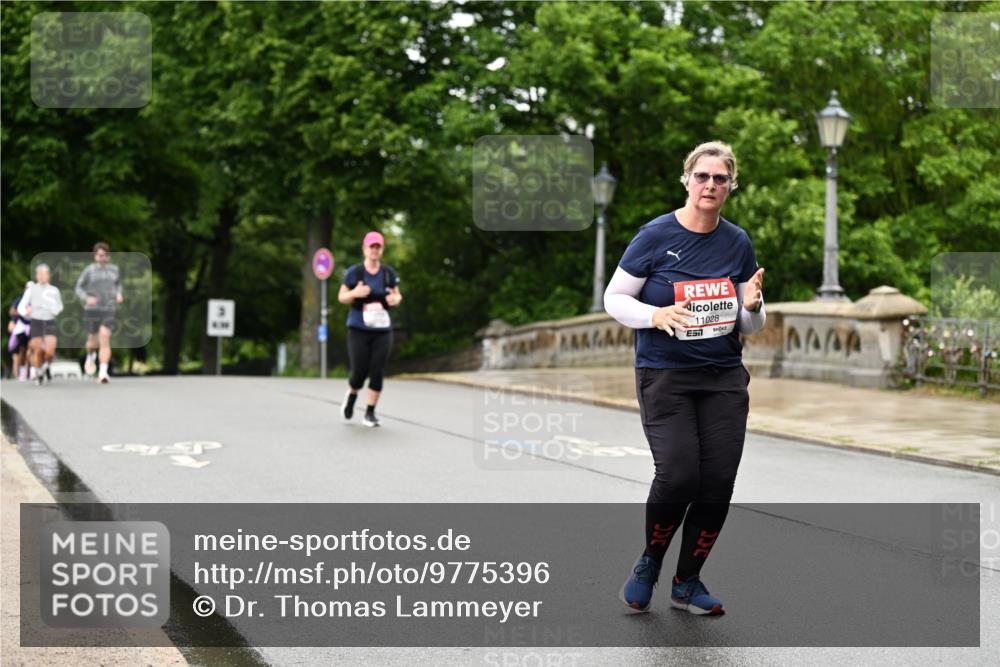 14.06.2026 - REWE Women's Run Dr. Thomas Lammeyer http://msf.ph/oto/9775396 14.06.2026 09:58:03 Laufen 11028 meine-sportfotos.de