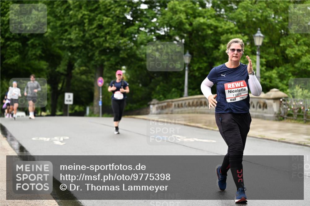 14.06.2026 - REWE Women's Run Dr. Thomas Lammeyer http://msf.ph/oto/9775398 14.06.2026 09:58:03 Laufen 11028, 434 meine-sportfotos.de
