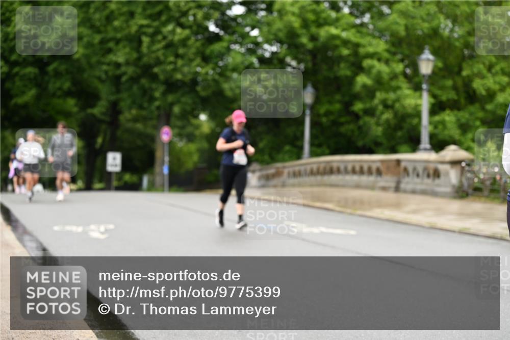 14.06.2026 - REWE Women's Run Dr. Thomas Lammeyer http://msf.ph/oto/9775399 14.06.2026 09:58:04 Laufen 7 meine-sportfotos.de