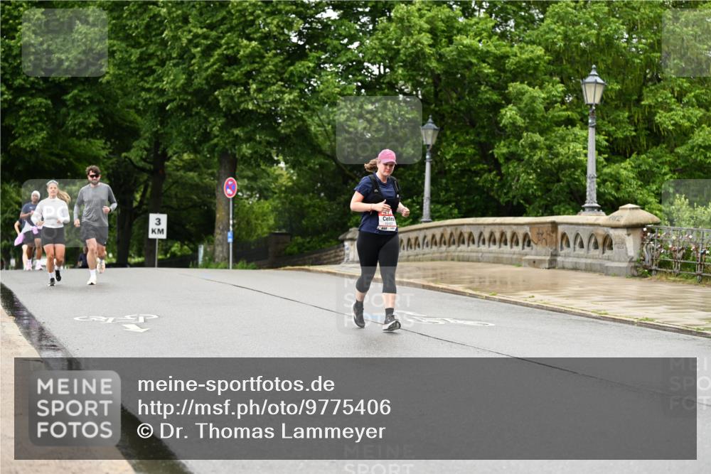 14.06.2026 - REWE Women's Run Dr. Thomas Lammeyer http://msf.ph/oto/9775406 14.06.2026 09:58:05 Laufen 3 meine-sportfotos.de