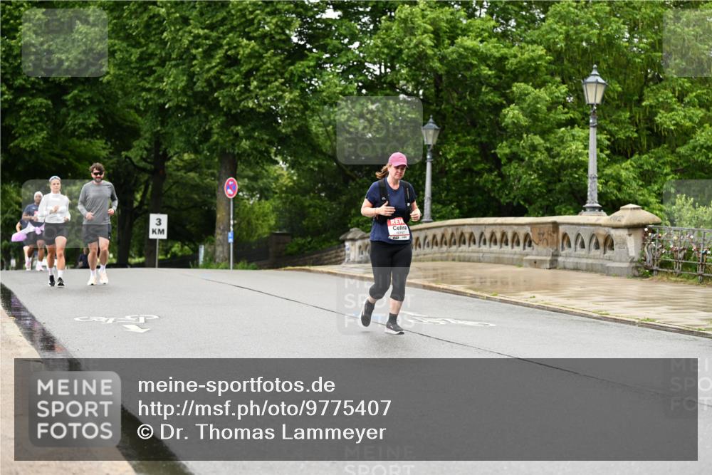 14.06.2026 - REWE Women's Run Dr. Thomas Lammeyer http://msf.ph/oto/9775407 14.06.2026 09:58:05 Laufen 3 meine-sportfotos.de