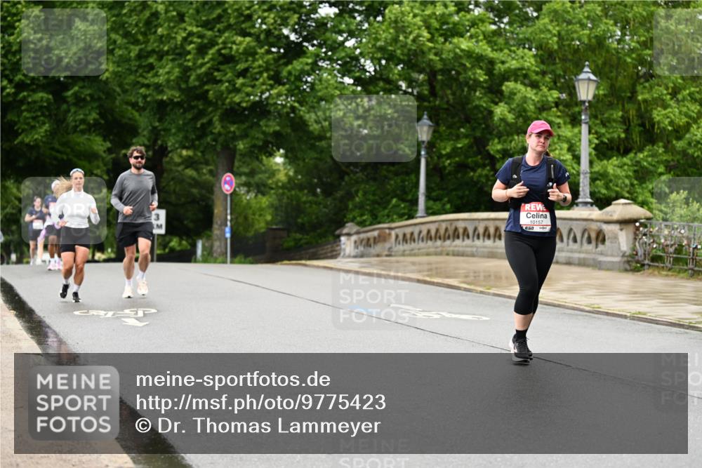 14.06.2026 - REWE Women's Run Dr. Thomas Lammeyer http://msf.ph/oto/9775423 14.06.2026 09:58:07 Laufen 10157 meine-sportfotos.de