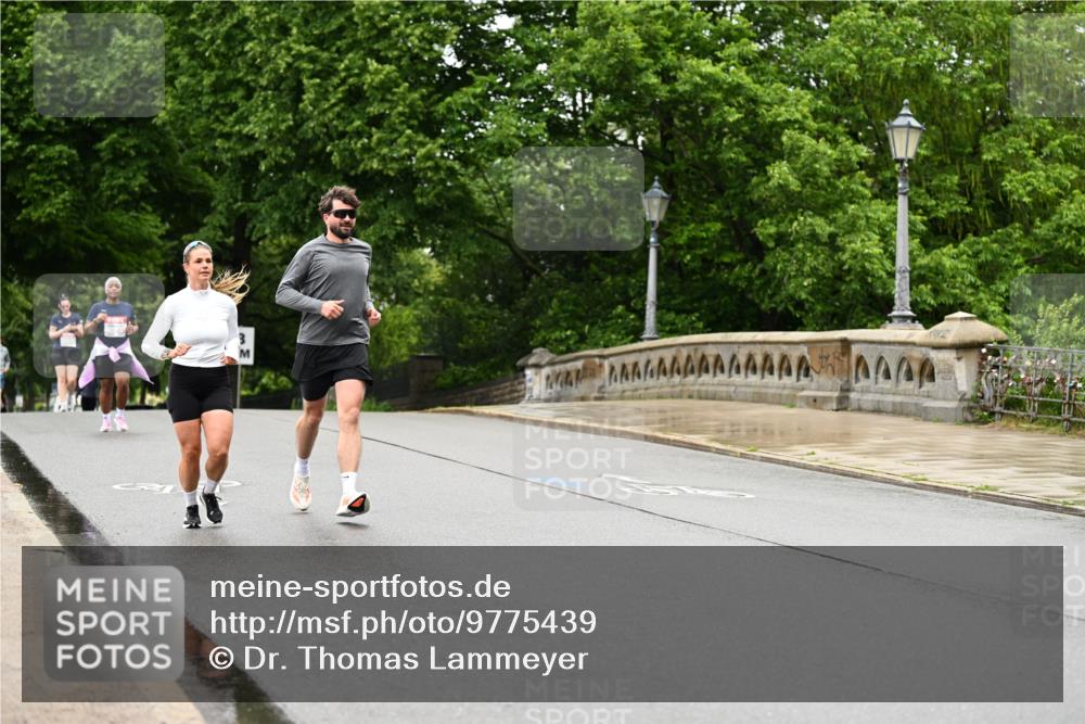 14.06.2026 - REWE Women's Run Dr. Thomas Lammeyer http://msf.ph/oto/9775439 14.06.2026 09:58:08 Laufen  meine-sportfotos.de