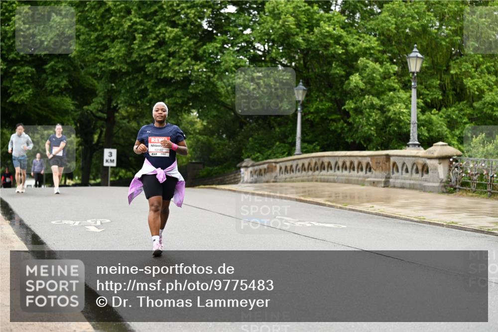 14.06.2026 - REWE Women's Run Dr. Thomas Lammeyer http://msf.ph/oto/9775483 14.06.2026 09:58:14 Laufen 3, 5, 10182 meine-sportfotos.de