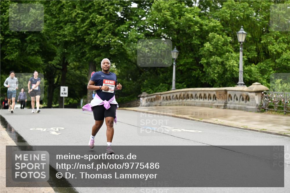 14.06.2026 - REWE Women's Run Dr. Thomas Lammeyer http://msf.ph/oto/9775486 14.06.2026 09:58:15 Laufen  meine-sportfotos.de