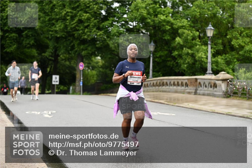 14.06.2026 - REWE Women's Run Dr. Thomas Lammeyer http://msf.ph/oto/9775497 14.06.2026 09:58:16 Laufen 10182 meine-sportfotos.de