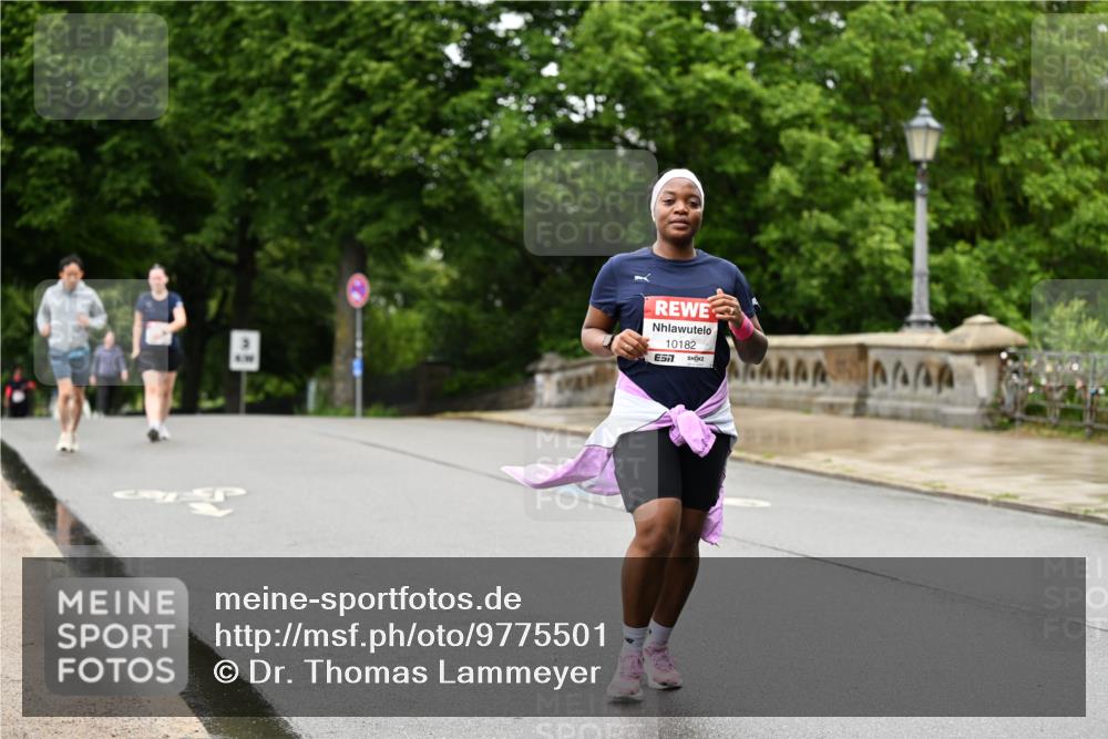14.06.2026 - REWE Women's Run Dr. Thomas Lammeyer http://msf.ph/oto/9775501 14.06.2026 09:58:16 Laufen 10182 meine-sportfotos.de