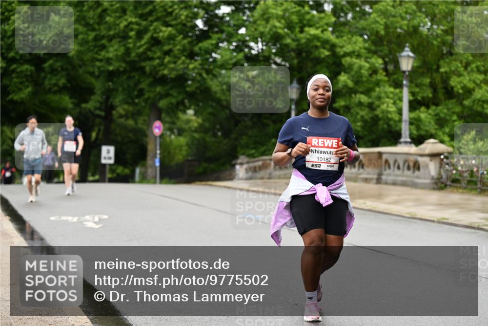 14.06.2026 - REWE Women's Run Dr. Thomas Lammeyer http://msf.ph/oto/9775502 14.06.2026 09:58:17 Laufen 10182, 7 meine-sportfotos.de