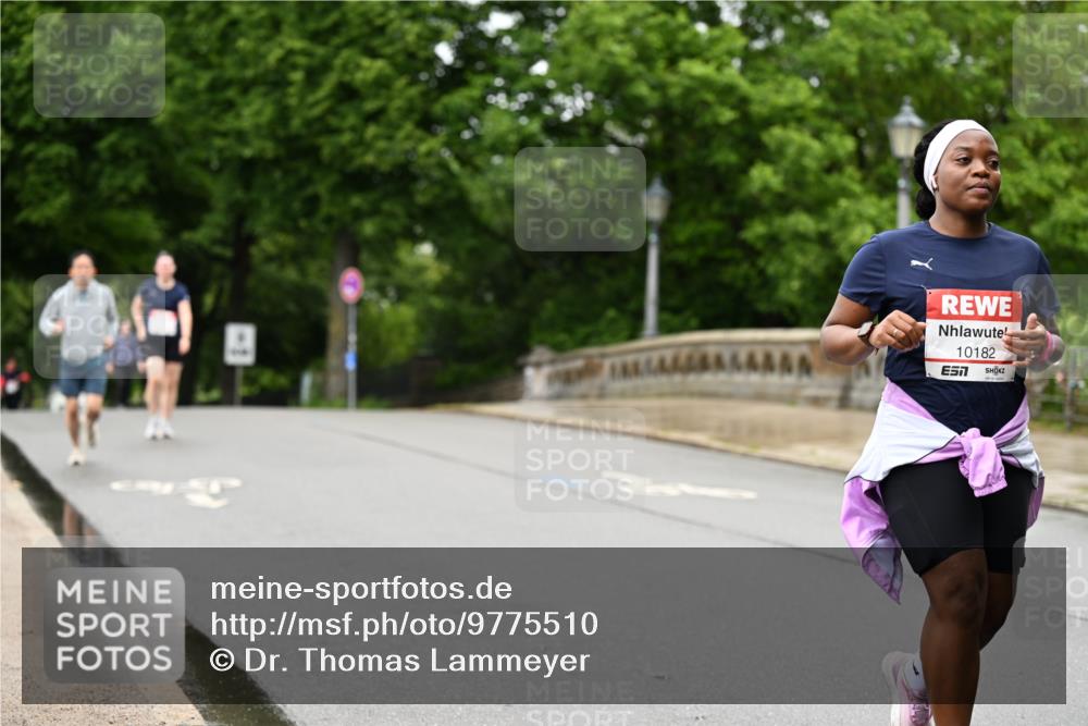 14.06.2026 - REWE Women's Run Dr. Thomas Lammeyer http://msf.ph/oto/9775510 14.06.2026 09:58:17 Laufen 10182 meine-sportfotos.de