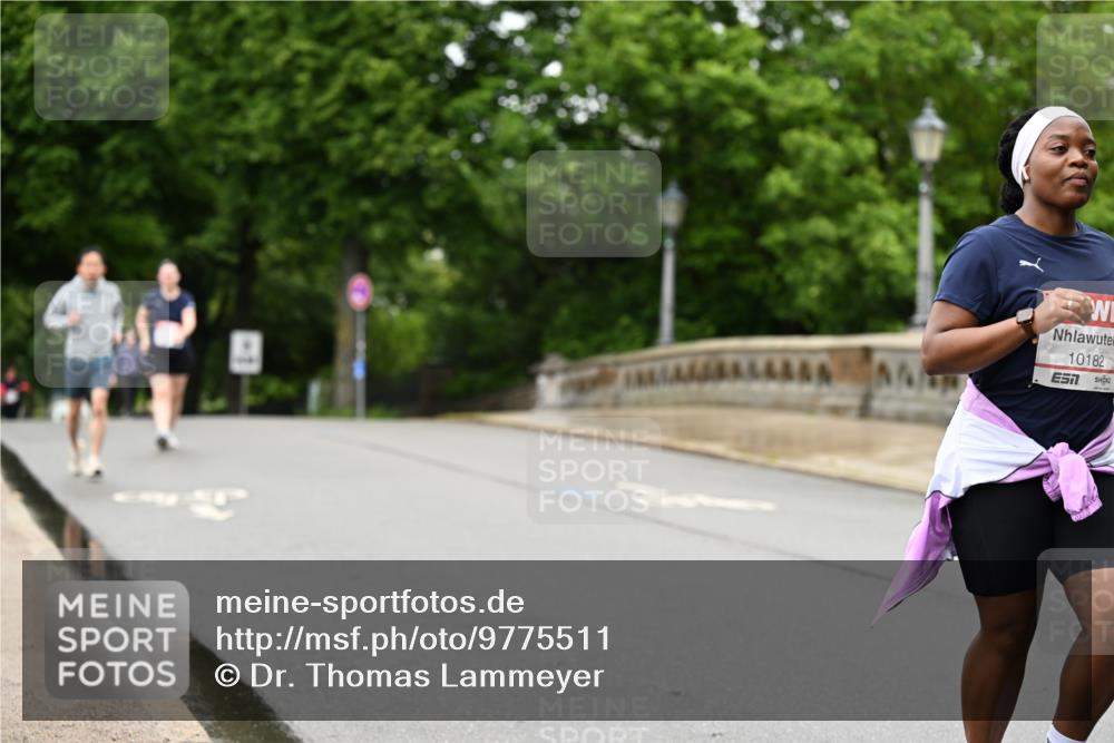 14.06.2026 - REWE Women's Run Dr. Thomas Lammeyer http://msf.ph/oto/9775511 14.06.2026 09:58:17 Laufen 10182 meine-sportfotos.de