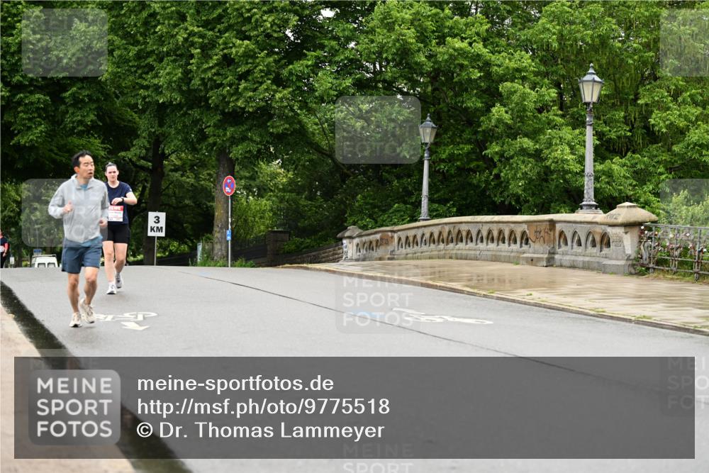 14.06.2026 - REWE Women's Run Dr. Thomas Lammeyer http://msf.ph/oto/9775518 14.06.2026 09:58:19 Laufen 3 meine-sportfotos.de