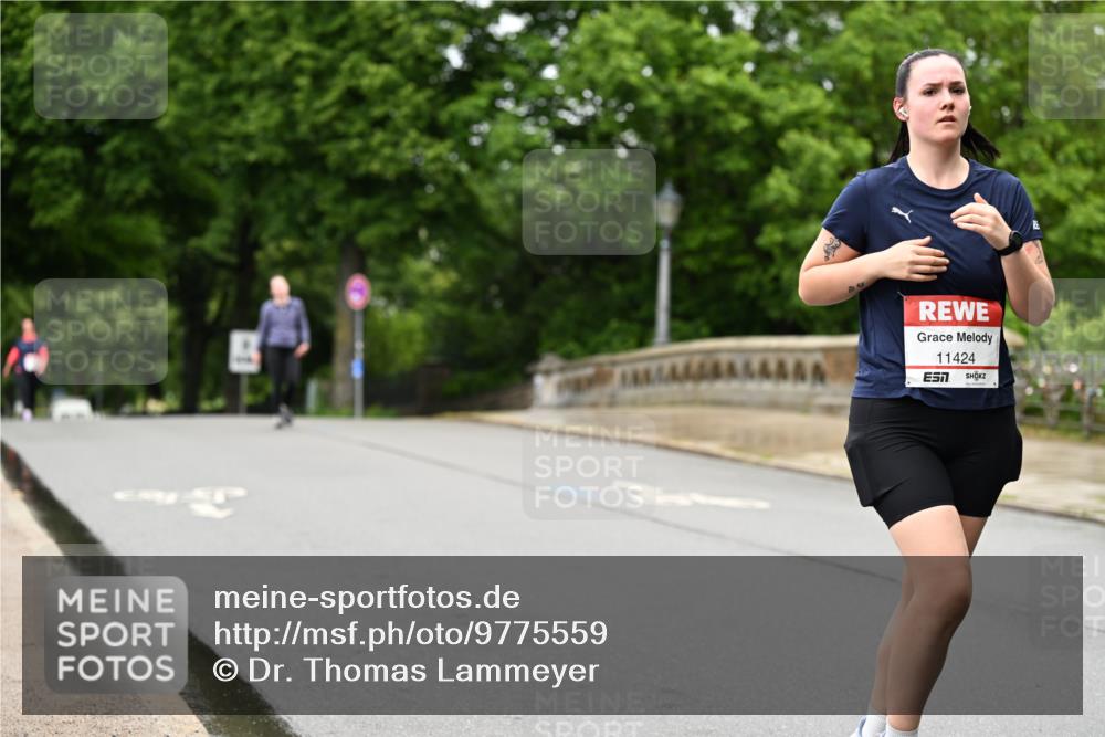 14.06.2026 - REWE Women's Run Dr. Thomas Lammeyer http://msf.ph/oto/9775559 14.06.2026 09:58:26 Laufen 11424 meine-sportfotos.de