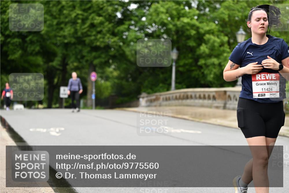 14.06.2026 - REWE Women's Run Dr. Thomas Lammeyer http://msf.ph/oto/9775560 14.06.2026 09:58:26 Laufen 11424 meine-sportfotos.de