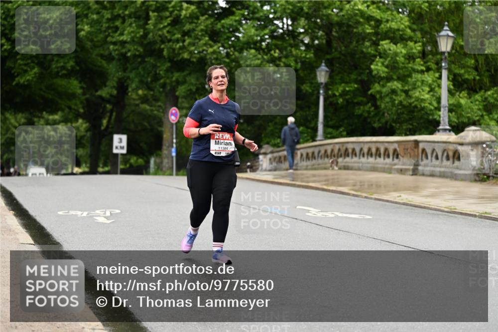 14.06.2026 - REWE Women's Run Dr. Thomas Lammeyer http://msf.ph/oto/9775580 14.06.2026 09:58:41 Laufen 11384, 57 meine-sportfotos.de