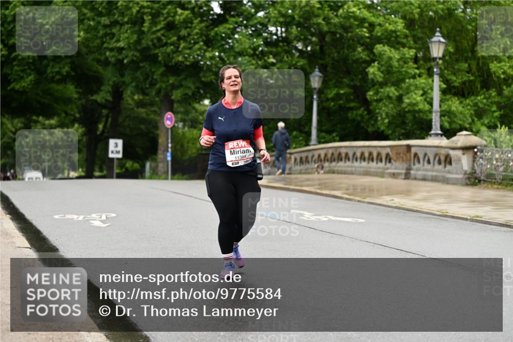 14.06.2026 - REWE Women's Run Dr. Thomas Lammeyer http://msf.ph/oto/9775584 14.06.2026 09:58:41 Laufen 11384, 57 meine-sportfotos.de