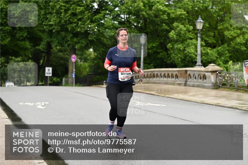 14.06.2026 - REWE Women's Run Dr. Thomas Lammeyer http://msf.ph/oto/9775587 14.06.2026 09:58:41 Laufen 11384, 7 meine-sportfotos.de