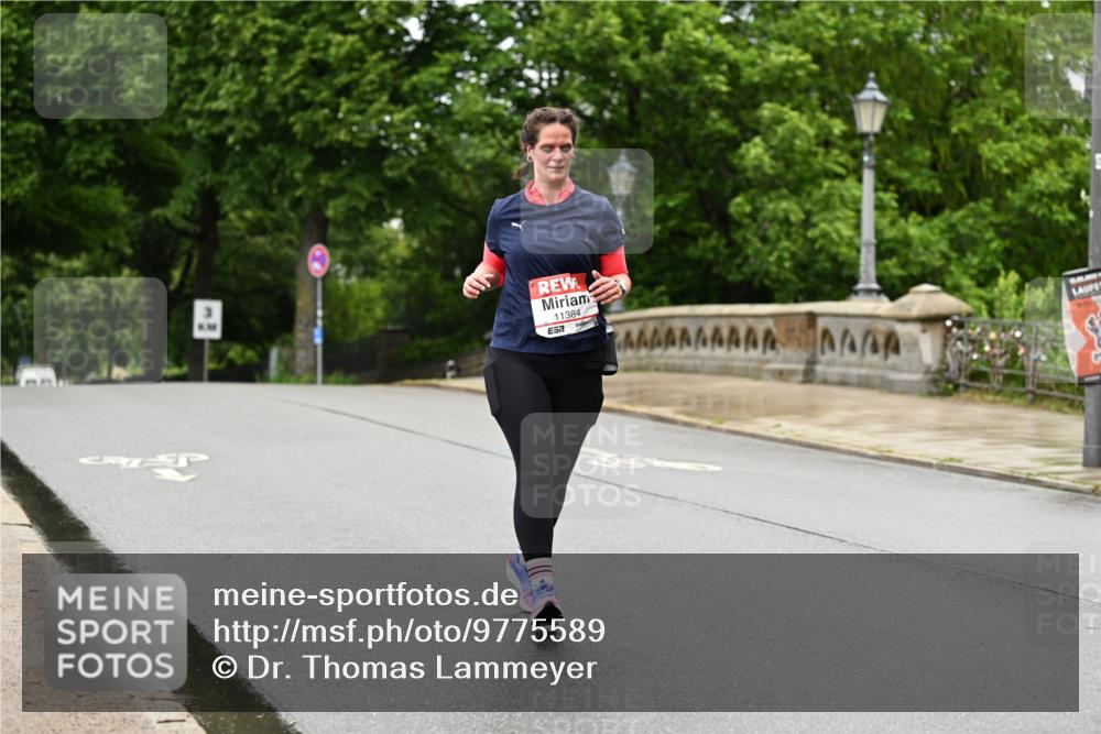 14.06.2026 - REWE Women's Run Dr. Thomas Lammeyer http://msf.ph/oto/9775589 14.06.2026 09:58:42 Laufen 11384, 7 meine-sportfotos.de