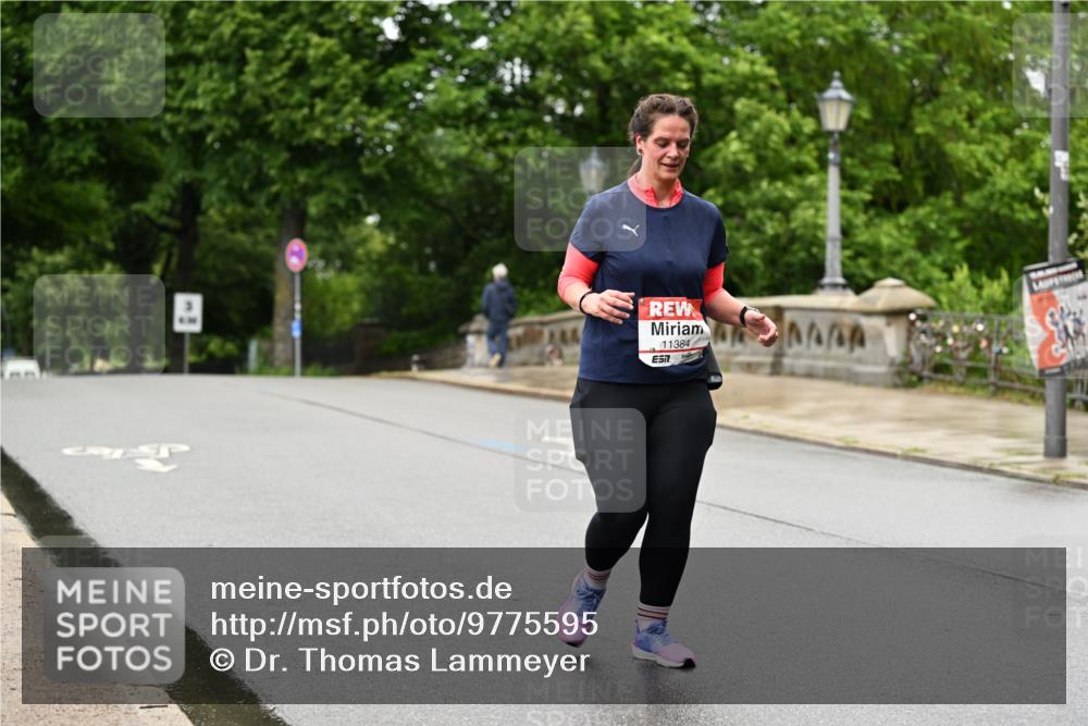 14.06.2026 - REWE Women's Run Dr. Thomas Lammeyer http://msf.ph/oto/9775595 14.06.2026 09:58:42 Laufen 11384, 7 meine-sportfotos.de