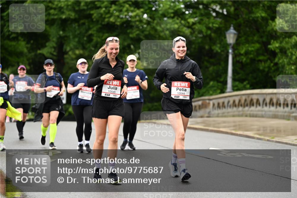 14.06.2026 - REWE Women's Run Dr. Thomas Lammeyer http://msf.ph/oto/9775687 14.06.2026 09:59:15 Laufen 10045, 7, 10044 meine-sportfotos.de
